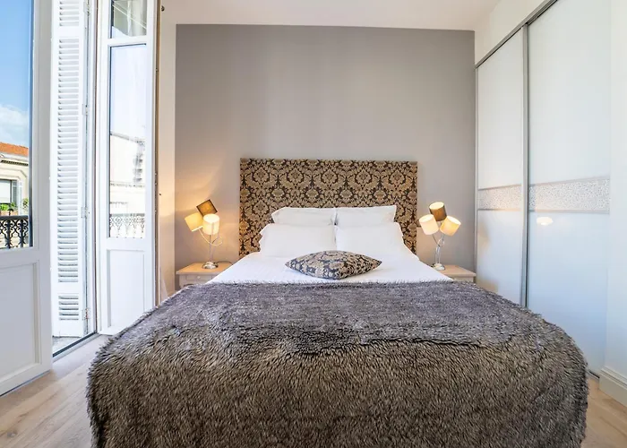 Apartament Magnifiques En Hyper Centre De Bordeaux