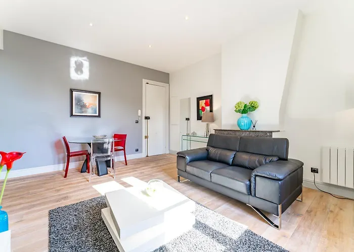 Magnifiques En Hyper Centre De *