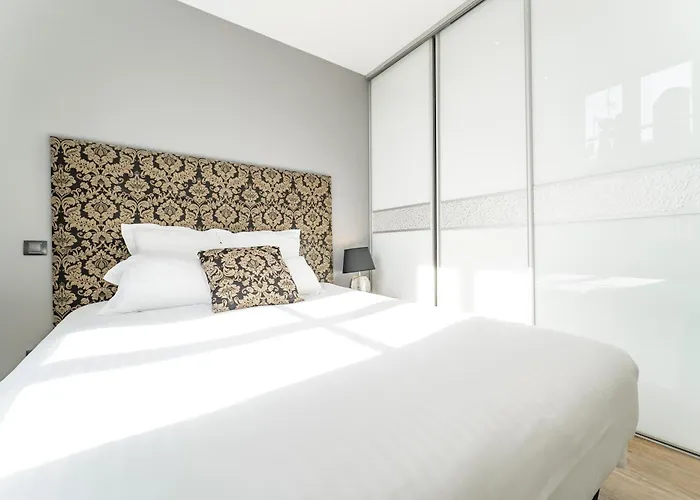 Magnifiques En Hyper Centre De *